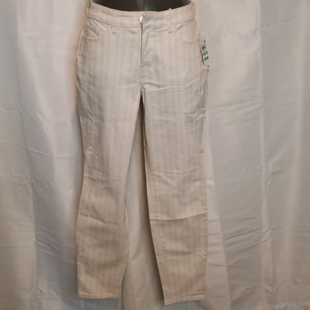 Style & CO Women's White & Cream Striped Comfort Skinny Leg Pants Size 8